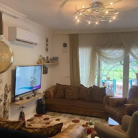 Sadece Size Ozel Ciftlik Evi ムーラ